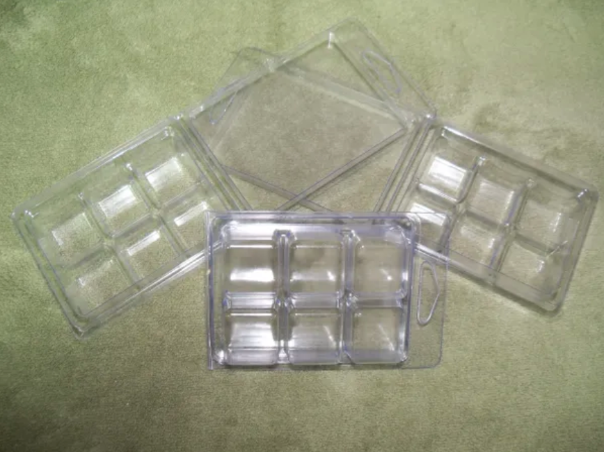 6-Cavity Clamshell