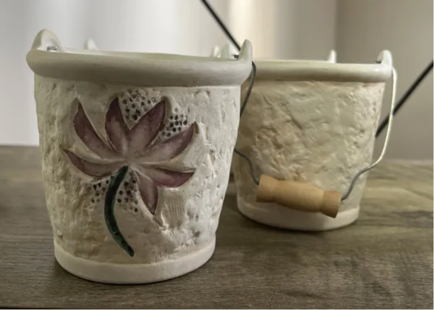Tiger Lily 8 oz with Wood Handle